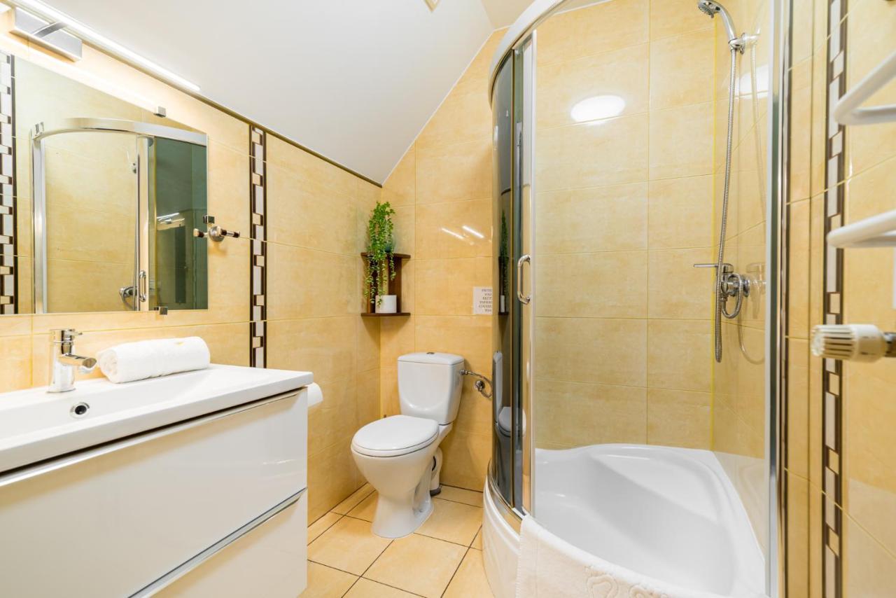 אוסטקה Apartamenty Kalmar By Zilla מראה חיצוני תמונה
