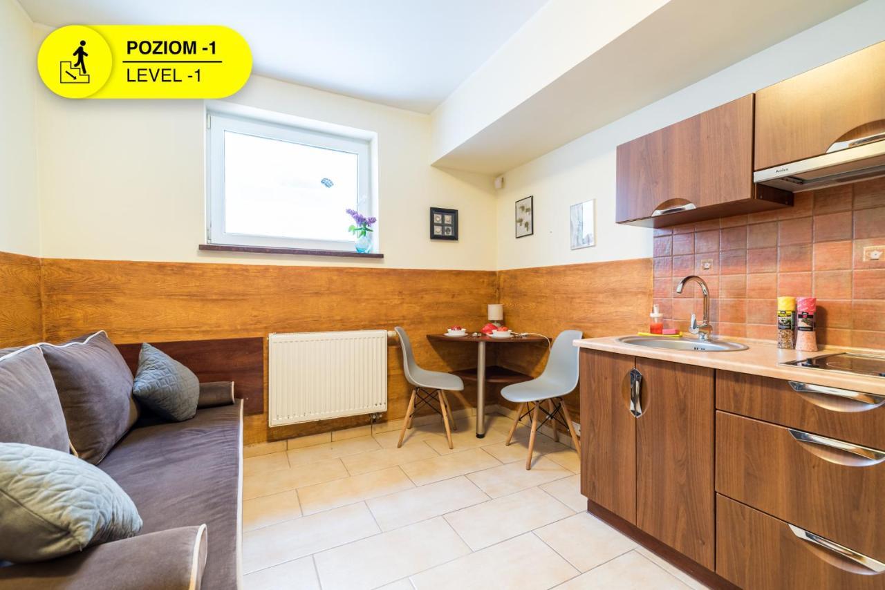אוסטקה Apartamenty Kalmar By Zilla מראה חיצוני תמונה