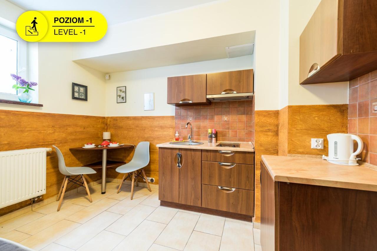 אוסטקה Apartamenty Kalmar By Zilla מראה חיצוני תמונה